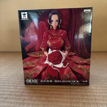 BOA.HANCOCK 피규어 기모노풍