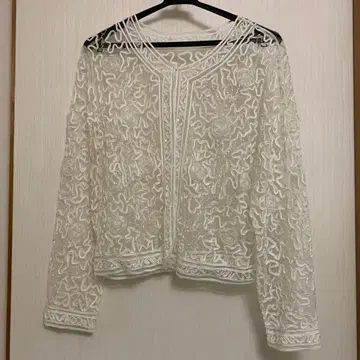자수 화이트 가디건 긴팔