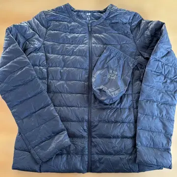 유니클로 울트라 라이트 다운 네이비 여성용 M