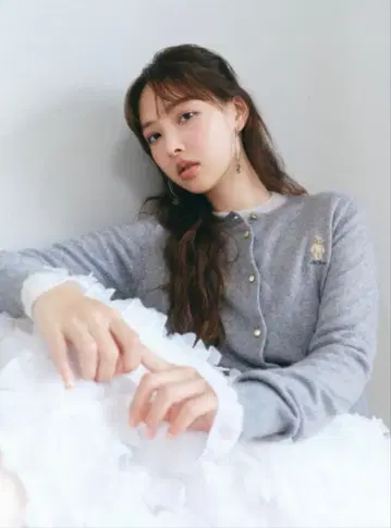 LILY BROWN Lily Bear 컴팩트 니트 가디건