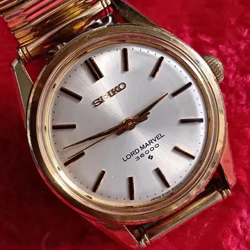 올드 세이코 수동 와인딩 가동 중 새상품급! 36000!