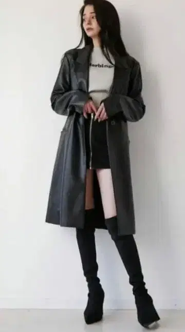 블랙 가죽 코트 싱글 버튼