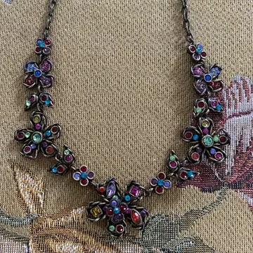 프랑스제 꽃 모티브 목걸이 멀티 컬러