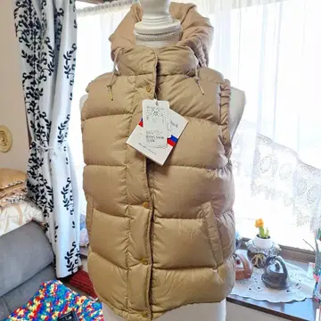 유나이티드 애로우즈 리버서블 다운 베스트.