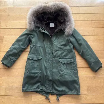 LOWRYS FARM 올리브색 퍼 달린 모즈 코트