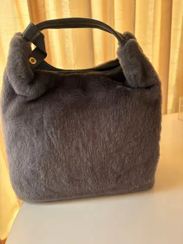 벨리 로쏘 리얼 무스탕 2way 백