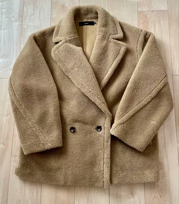 [ 새상품급 ] Munich 울 시프 보아 무스탕 피 코트 베이지