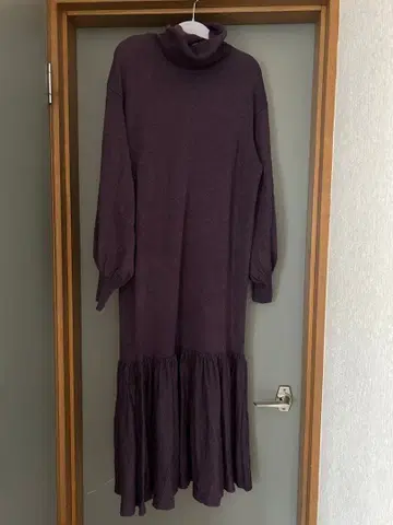 퍼플 터틀넥 니트 원피스 사이즈 0 (큼)