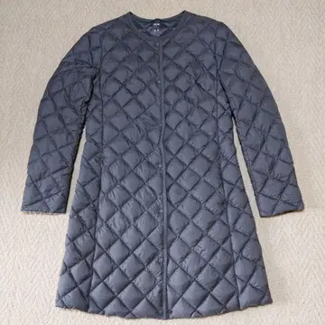 유니클로 노카라 퀼팅 다운 코트 M 사이즈