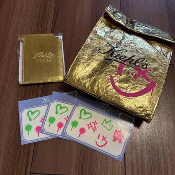 Kiehl's 골드 거울과 파우치와 스티커 세트