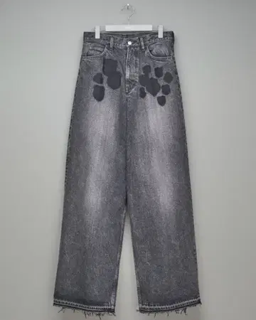MASU Emblem Baggy Jeans 44