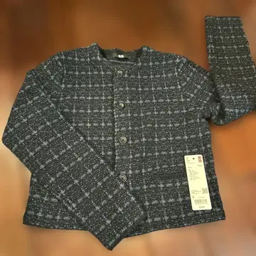 세일! 미사용 새상품 유니클로 UNIQLO 니트 숏 자켓 블루