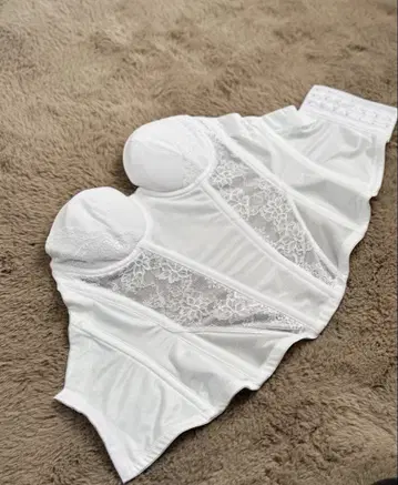 와코루 브라이덜 이너 화이트 D70