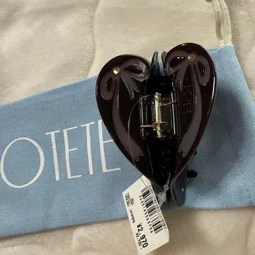 POTETE 브라운 리본 하트 클립