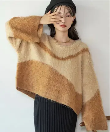 hinari 뉴앙스 샤기 니트