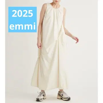 emmi 개더 형태 원피스