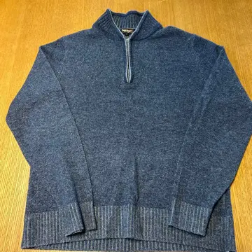 다크 블루 하프 지퍼 니트 스웨터