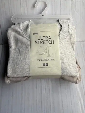 새상품 UNIQLO 울트라 스트레치 세트