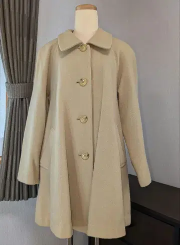 [ 리메이크용 ] 베이지 코트 버튼 포함