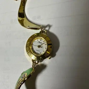 Paito 골드 그린 쿼츠 손목시계