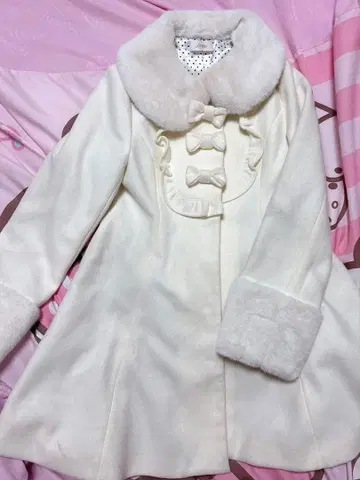 피움 요크 프릴 리본 도리 코트