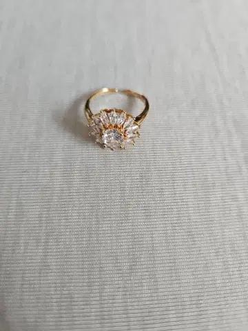 꽃 디자인 골드링