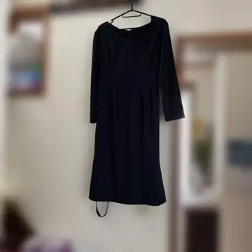 [ TOTALITA ] 블랙 긴팔 허리 리본 원피스 M 사이즈