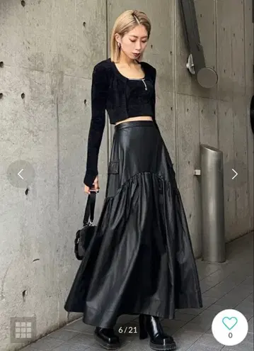 EMODA [WEB 한정판] 인조 가죽 롱 스커트 (블랙)