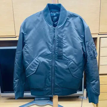 유니클로 +J MA-1 브라운