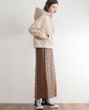 PUBLIC TOKYO 자카드 스커트