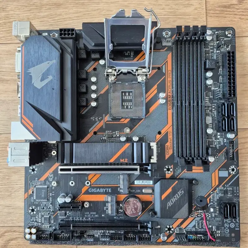 기가바이트 B360M AORUS PRO 메인보드CPU 인텔 i7-8700
