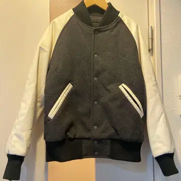 컨디션 최상 UNIQLO 스타디움 점퍼 S 사이즈