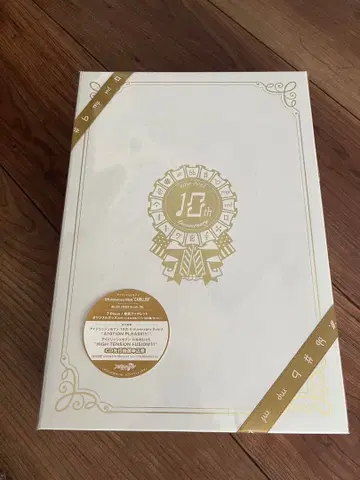 10th Anniversary Album 'CARILLON'