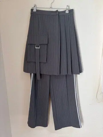 Candy Stripper OVERLAP 팬츠