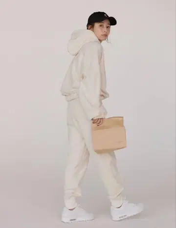 클레도나 요크 절개 후디 - ECRU / F