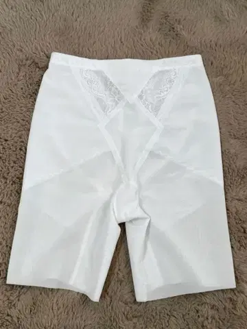 와코루 고보정 브라이덜 이너 거들 64M