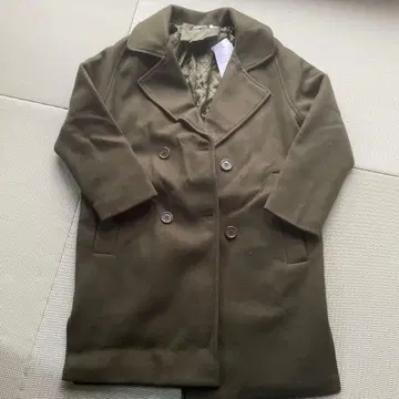 올리브 그린 더블 브레스트 피 코트 K-패션