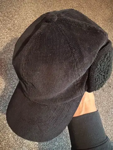 블랙 코듀로이 귀도리 플라이트 캡