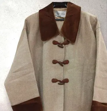 귀여운 레트로 베이지 브라운 여성용 숏 기장 코트