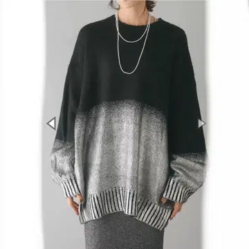 미사용 ESICA 에시카 호일 프린트 롱 기장 니트 블랙 실버