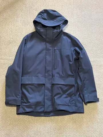 유니클로 하이브리드 다운 파카 네이비 L 사이즈