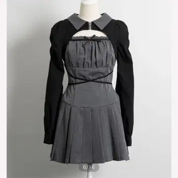 pium 컷 아웃 레이어드 플리츠 미니 원피스