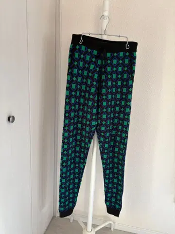 2% TOKYO 니트 팬츠