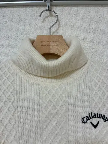 캘러웨이 터틀넥 스웨터 LL 화이트