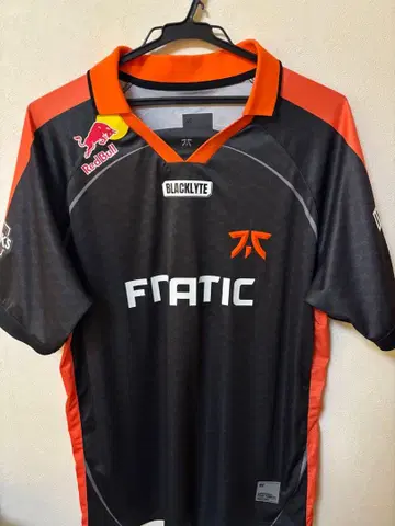 FNATIC 유니폼