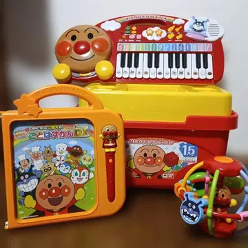 호빵맨 완구 4종 세트