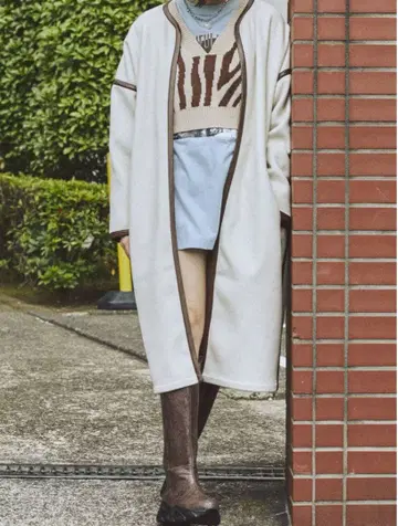 [택 포함 새상품] jouetie 롱 파이핑 코트 아이보리