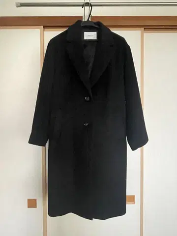 OPAQUE.CLIP 블랙 체스터 코트