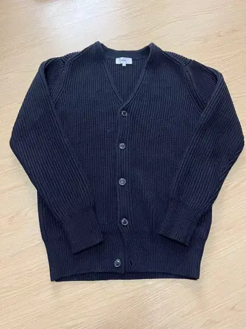 HYKE 하이크 두꺼운 리브 니트 가디건 블랙 양모