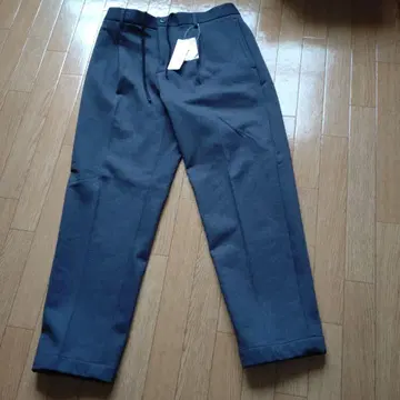 스마라쿠 이지 테이퍼드 팬츠+WARM 사이즈 M 네이비(헤링본)